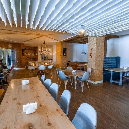 Gudauri, Atrium Suites Eksteriør billede