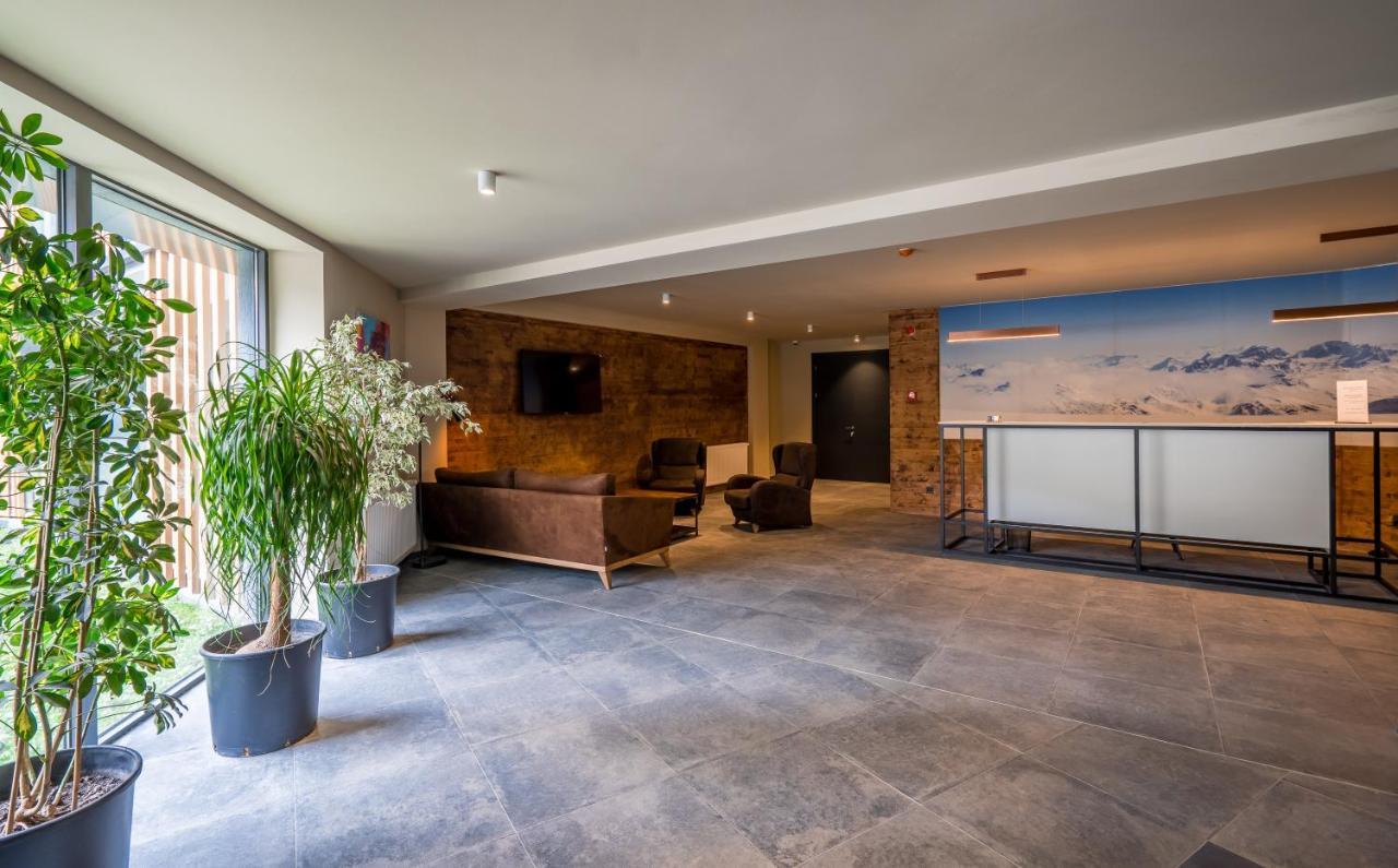 Gudauri, Atrium Suites Eksteriør billede